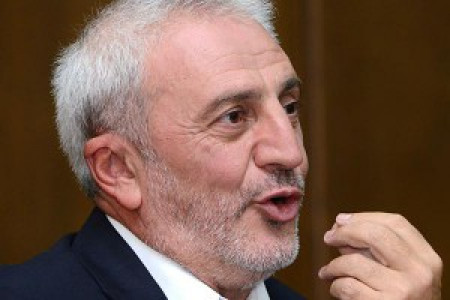 Ռոբերտ Քոչարյանն իր այսօրվա տեղից դուրս գալու համար պատրաստ է ամեն կեղծիքի դիմել. Արամ Մանուկյան
