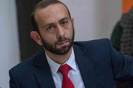 Մեկդարյա հեռավորությունից կարող ենք, իհարկե, որպես մխիթարություն ասել, որ դաշնակիցները մեզ խաբեցին
