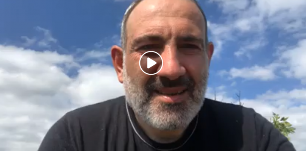 Հայոց արքա Աշոտ Երկաթի ամրոցի՝ Մանթաշաբերդի միջնաբերդում եմ