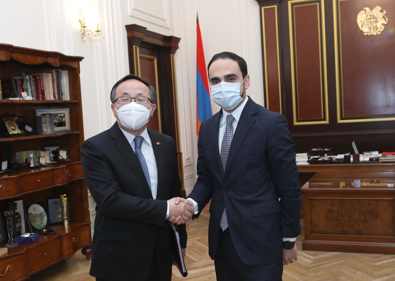 Չինաստանի նորանշանակ դեսպան Ֆան Յունի հետ հանդիպմանը գոհունակությամբ արձանագրել ենք, որ Չինաստանը.