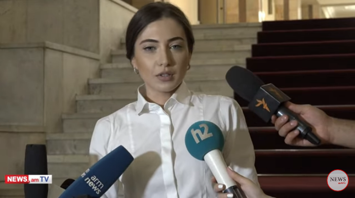 Փաստորեն Հակոբ Արշակյանի համար «Նիկոլ» բառն արտասանելը վիրավորանք է. Աննա Մկրտչյան
