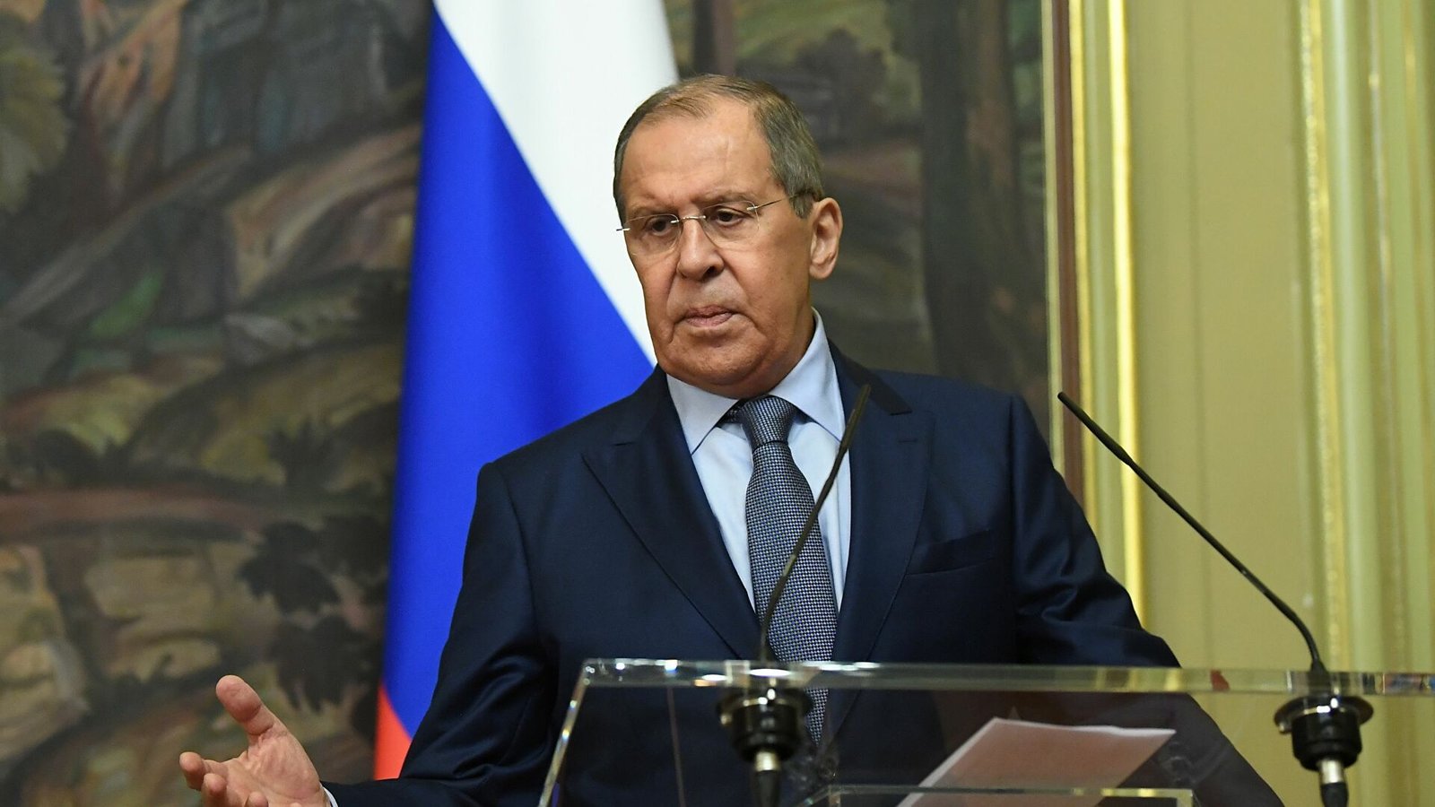 Lavrov and Bayraktar