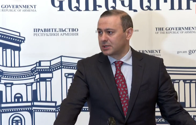 Արմեն Գրիգորյանի ճեպազրույցը. Ի՞նչ հիմքով է համարվում, որ այդ տարածքները Ադրբեջանինն են
