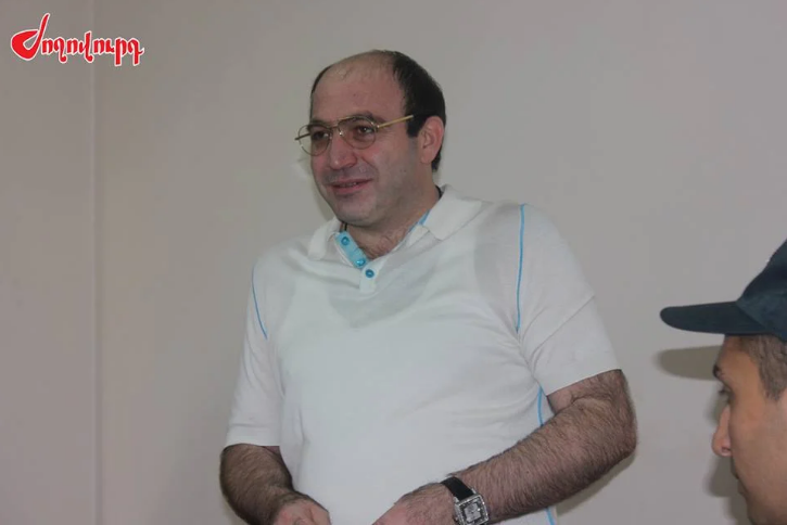 Քանաքեռում հնչել են կրակոցներ, սպանվել է «Քանաքեռցի Տույը». սպանության մեջ կասկածվում է նախկին պատգամավորի որդին