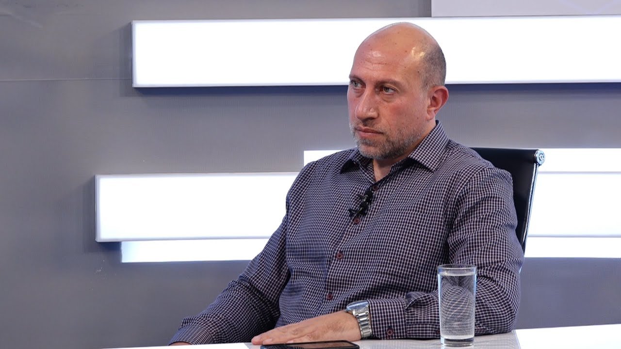 Դա անելու համար հարկավոր է լինելու իսկապես մասշտաբային պատերազմ, բավարար է նայել քարտեզին. Դոնբասի եւ Լուգանսկի ճանաչում