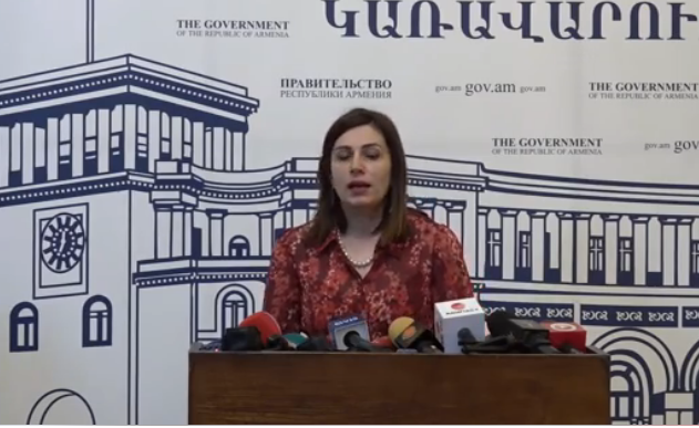 Առանց ճաշի համը տեսնելու, աղ են լցնում․ Ավանեսյանը բացատրում է աղամանը սեղաններից հանելու որոշումը