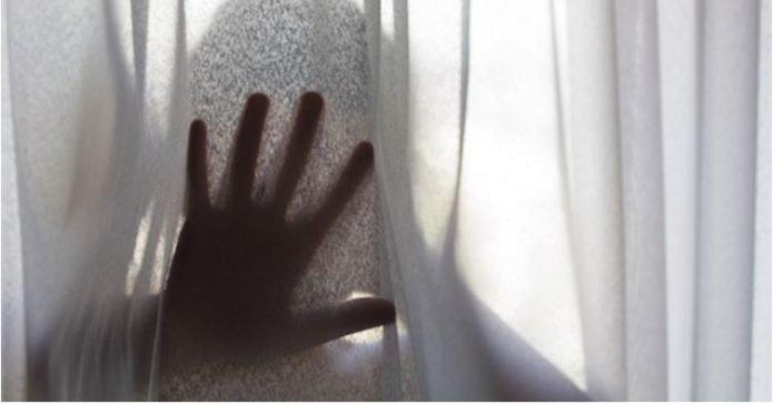 Ոստիկաններն ու քննիչները պարզել են, որ լոգարանում մահացածը 6-ամյա աղջիկ է. Գյումրի