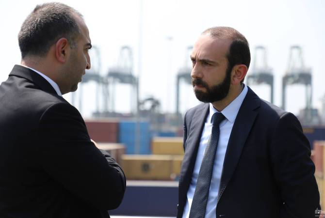 Արարատ Միրզոյանը Մումբայում քննարկել է տեղի նավահանգստից Հայաստան բեռնափոխադրումների իրականացման մանրամասները