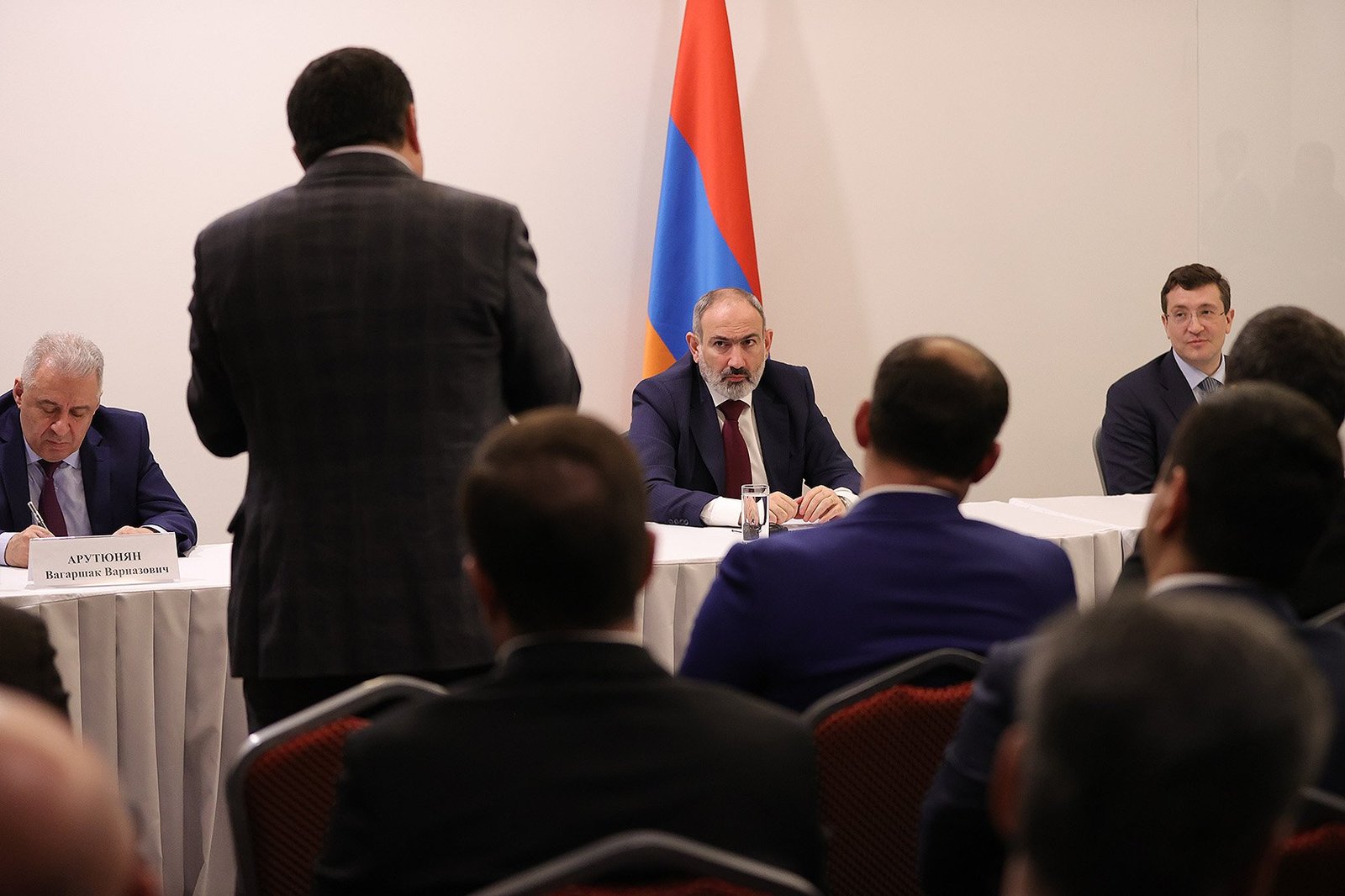 ՀՀ վարչապետի` ՌԴ կատարած այցն ավարտվել է Նիժնի Նովգորոդի հայ համայնքի ներկայացուցիչների հետ հանդիպմամբ