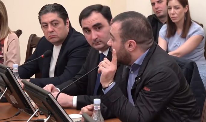 Սատկացնում եք կոնկրետ ենթաճյուղ․ փաբը բացօթյա լինել չի կարող, որ հաճախորդը կարողանա ծխի․ տնտեսվարող