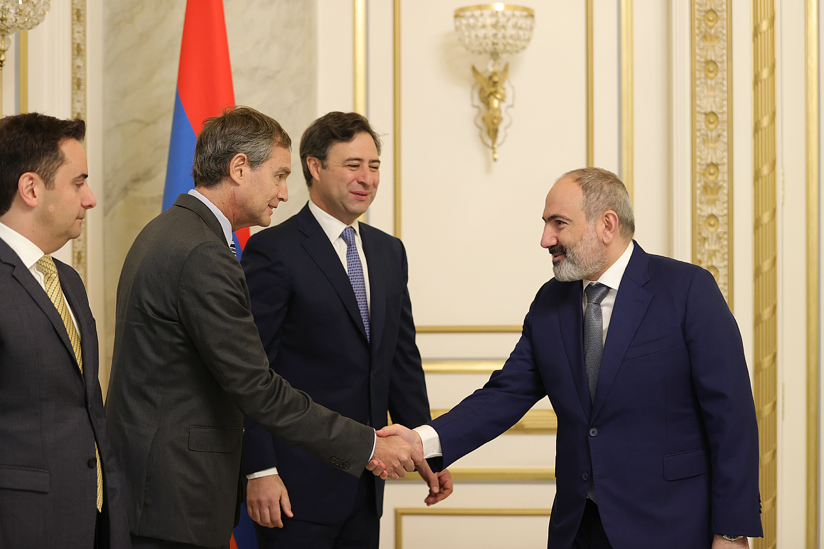 Վարչապետն ընդունել է «Կորպորասիոն Ամերիկա օդանավակայաններ» ընկերության գործադիր տնօրենին