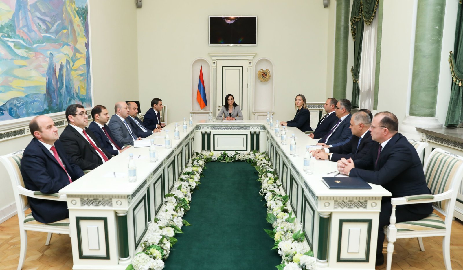 Աննա Վարդապետյանը կոլեգիայի նիստ է անցկացրել. ներկայացվել է գլխավոր դատախազի նոր տեղակալը